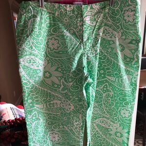 Fun pair of Izod size 14 capris